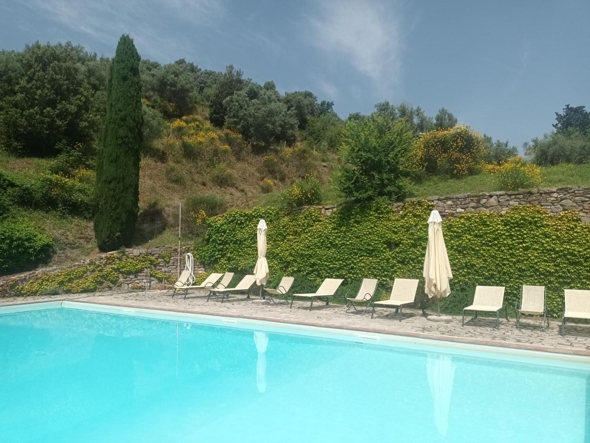Ferienwohnung Castello Di Gaiche Collebaldo Exterior foto
